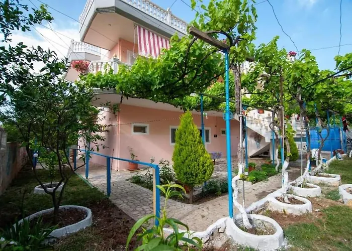 Troka's Host Vlorë