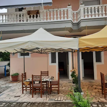 Troka's Host 3* Vlorë